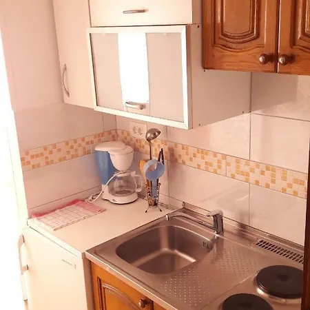 Apartment By The Sea - Donja, Rab - 2022